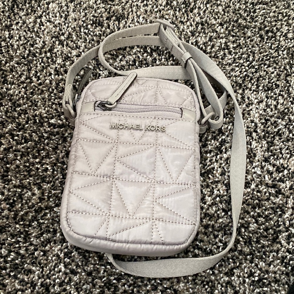 crossbody phone holder